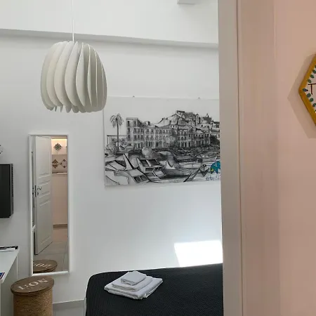 L'ancora Oda ve Kahvaltı 4*