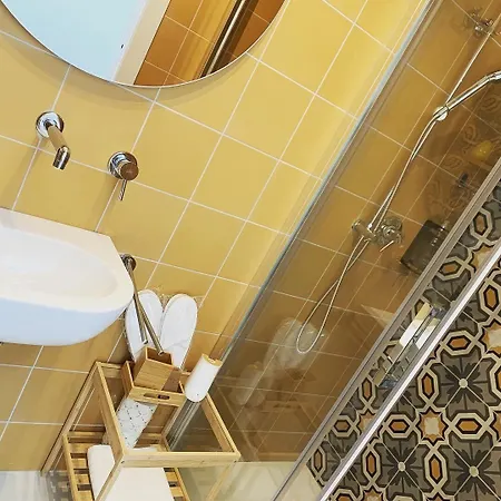 L'ancora فندق مبيت وإفطار
