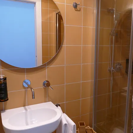 فندق مبيت وإفطار L'ancora 4*