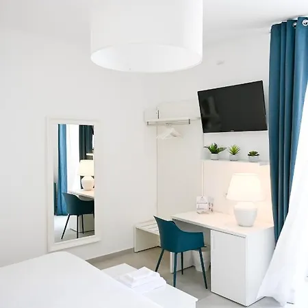 L'ancora Oda ve Kahvaltı 4*