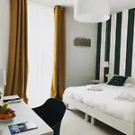 L'ancora فندق مبيت وإفطار ميلاتسو